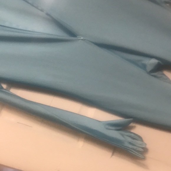 Rare find !! Like new , awesome condition head to toe one piece body suit with - Picture 10 of 13